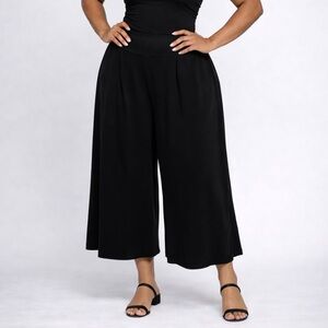 Black wide legged culottes office work business casual